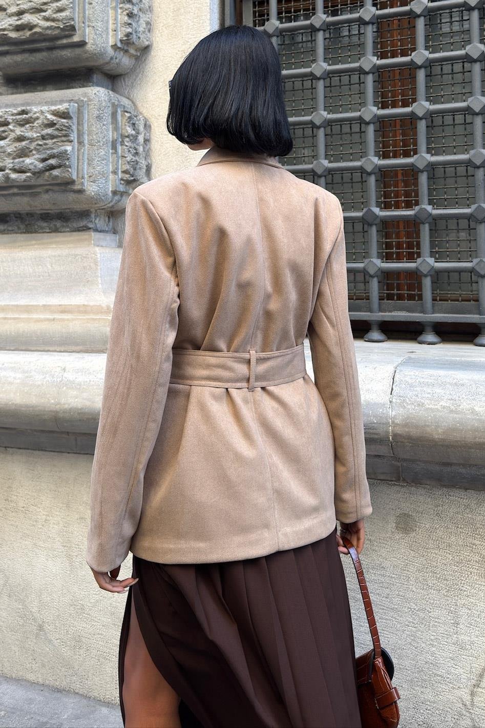 Soft Suede Belted Blazer Jacket – Timeless Chic Outerwear for Everyday Elegance