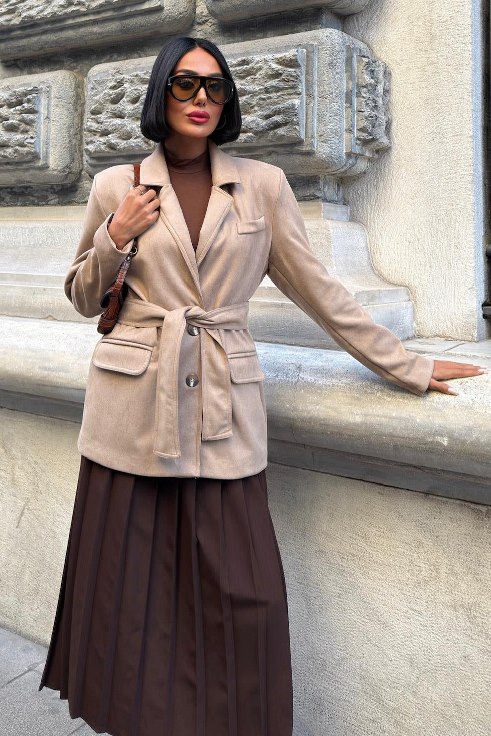 Soft Suede Belted Blazer Jacket – Timeless Chic Outerwear for Everyday Elegance
