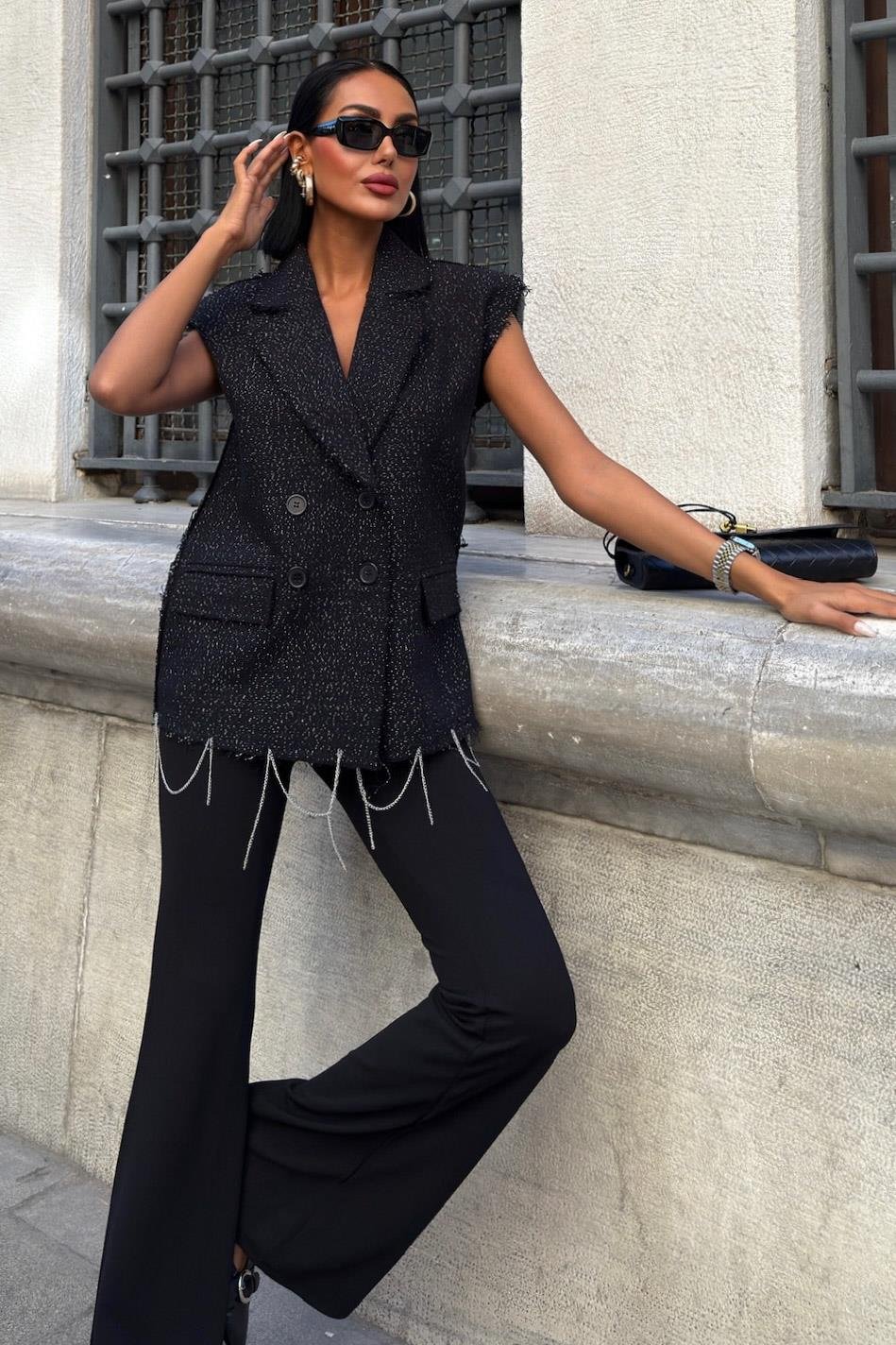 Sparkle Tweed Sleeveless Blazer Vest – Double-Breasted Statement Top