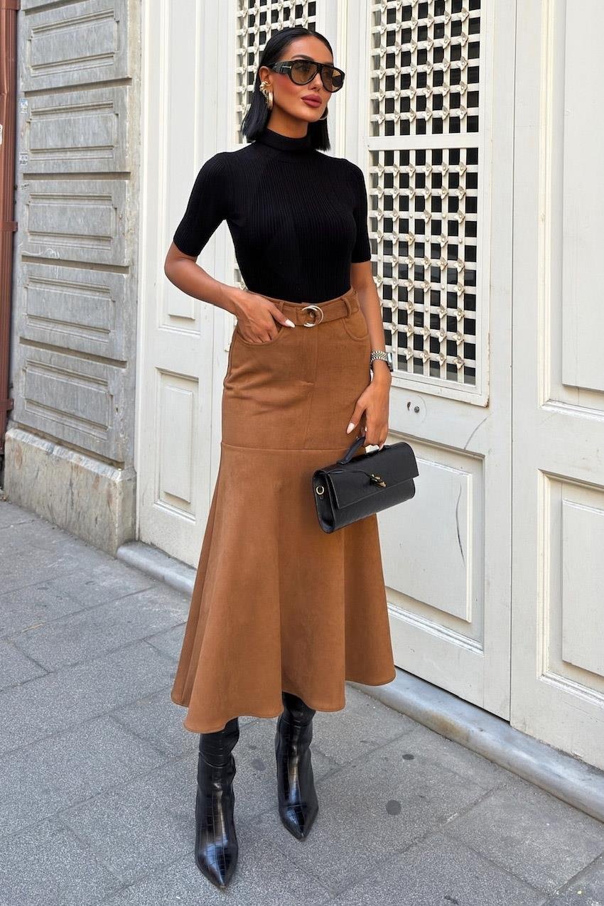 High-Waisted Faux Suede Maxi Skirt with Belt – Elegant A-Line Long Skirt for Women