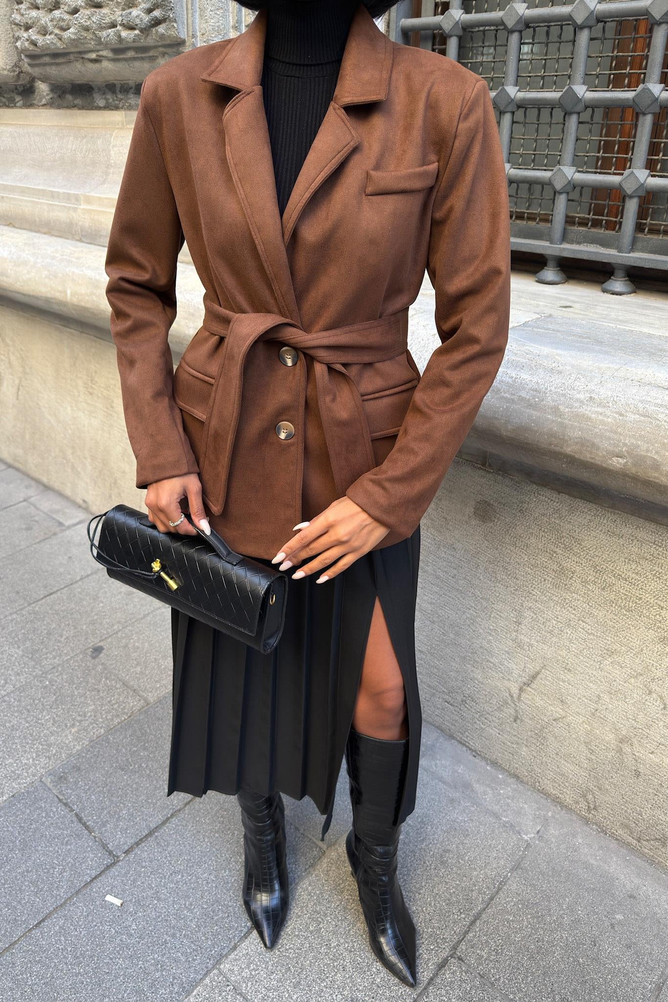 Soft Suede Belted Blazer Jacket – Timeless Chic Outerwear for Everyday Elegance