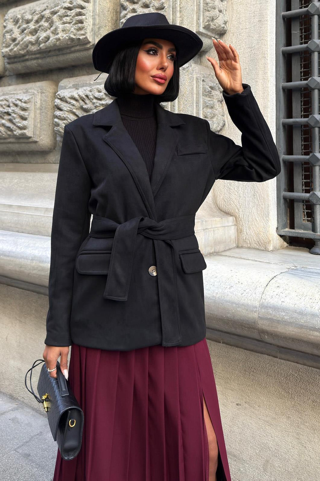 Soft Suede Belted Blazer Jacket – Timeless Chic Outerwear for Everyday Elegance