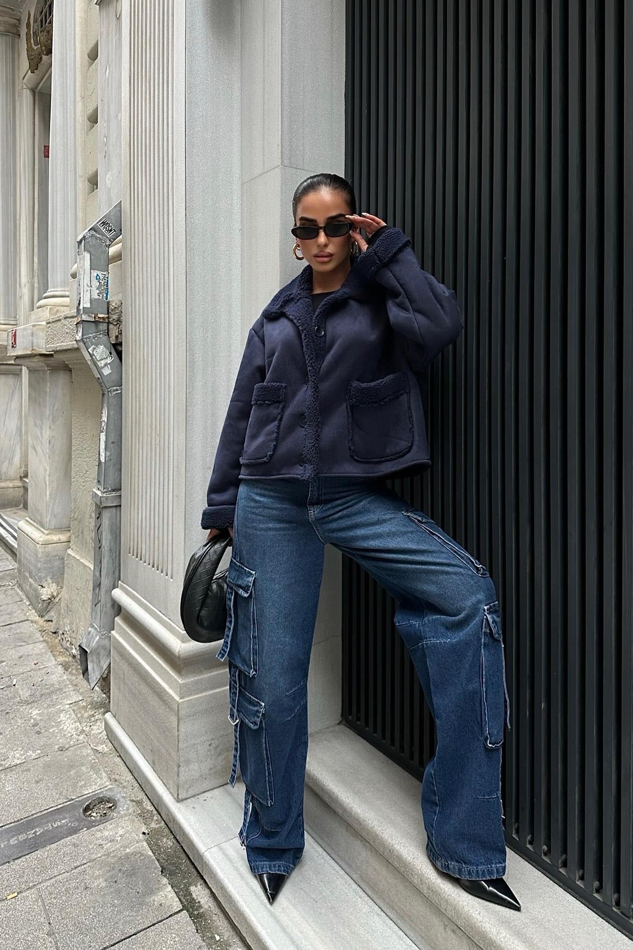 Faux Suede Shearling Jacket – Cozy Streetwear Essential for Effortless Style