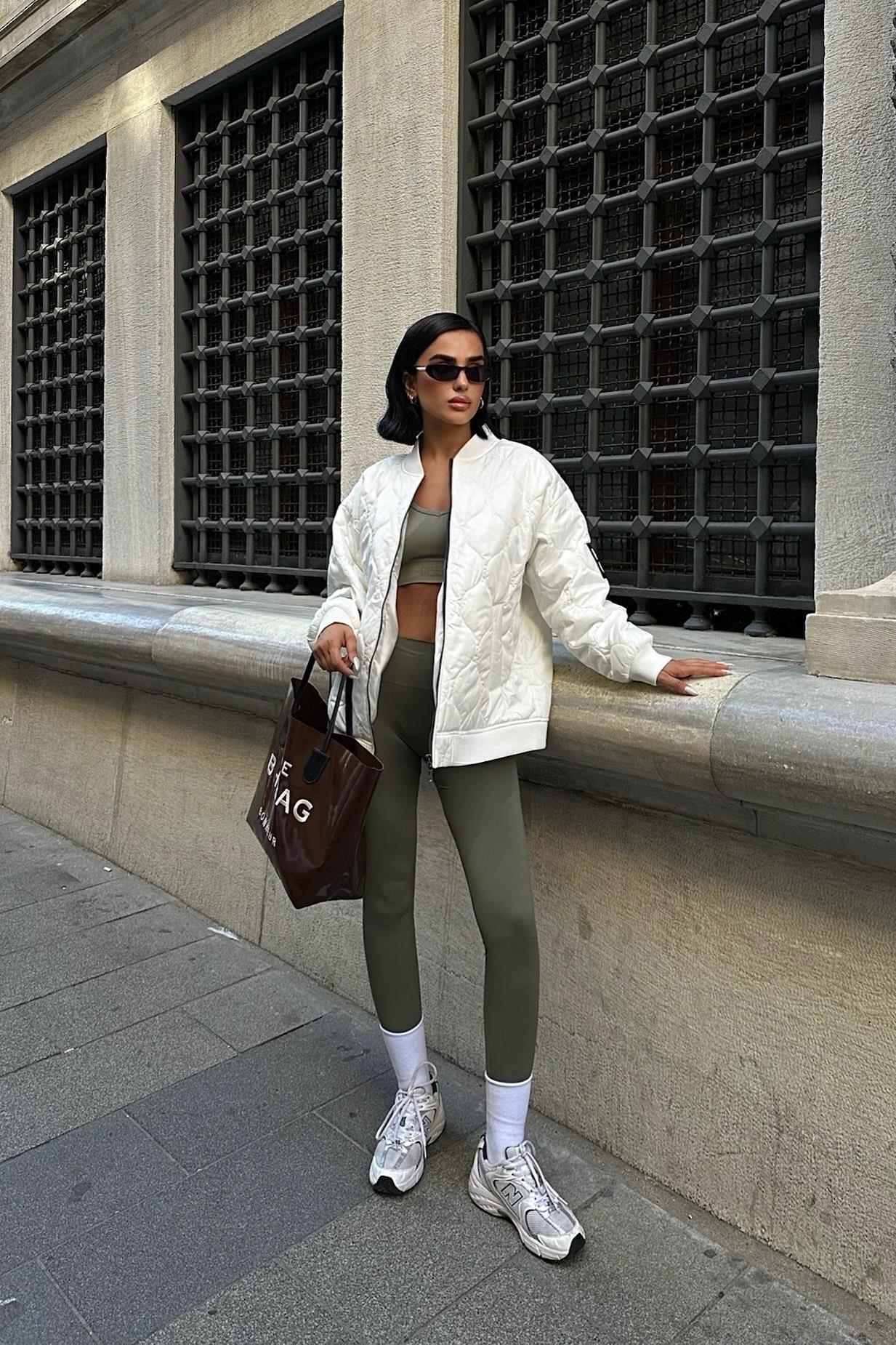 Keep Calm Oversized Quilted Bomber Jacket – Casual Streetwear Style