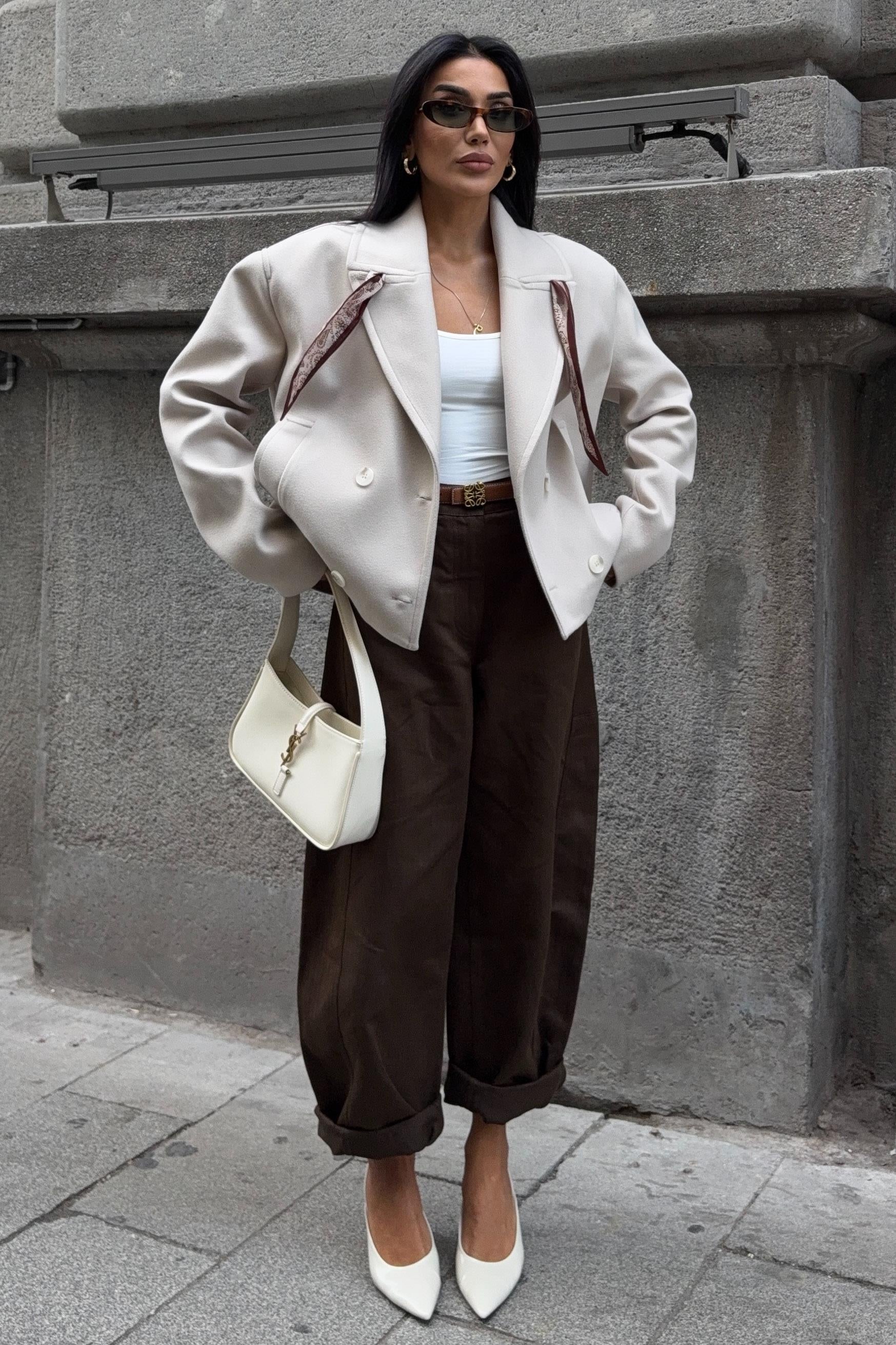 Premium Wool-Blend Short Coat with Scarf Detail – Elegant Casual Jacket for Women