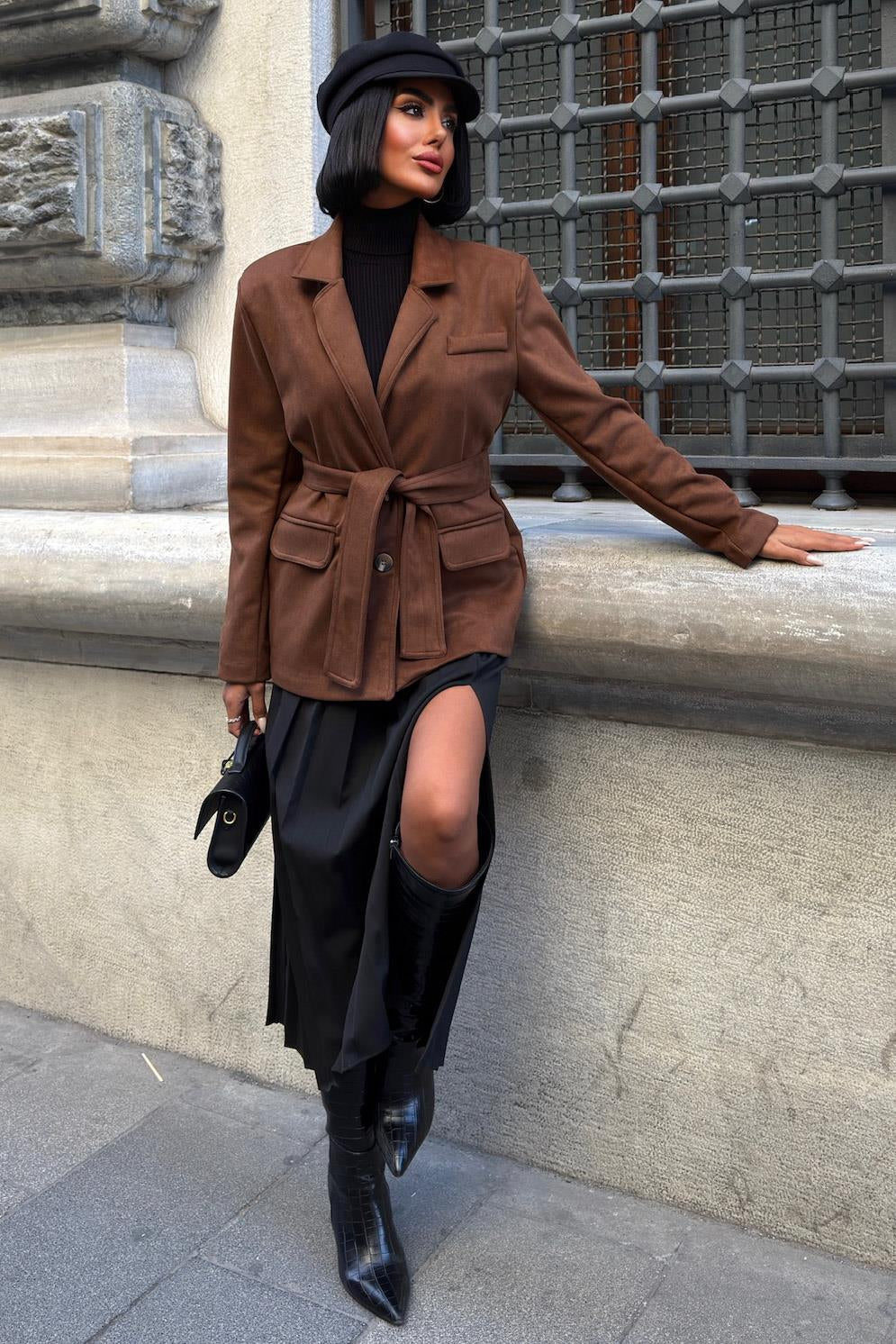 Soft Suede Belted Blazer Jacket – Timeless Chic Outerwear for Everyday Elegance