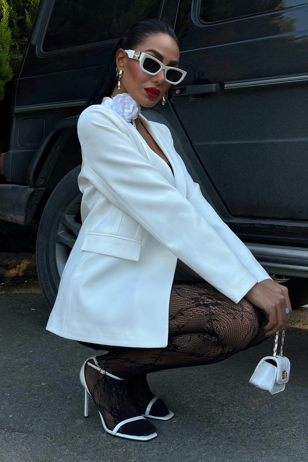 Satin Lapel Classic Blazer – Elegant White Evening Jacket for Women