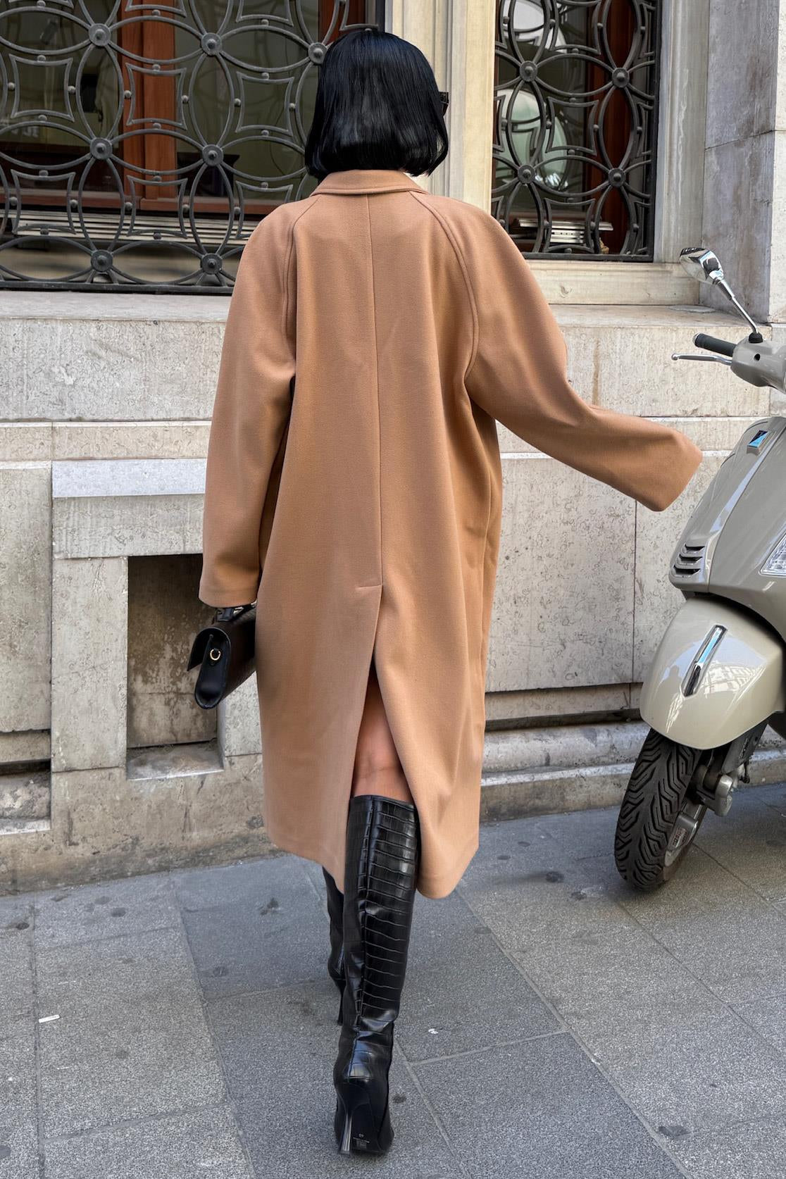 Camel Oversized Long Coat – Classic Double-Breasted Wool Look Coat