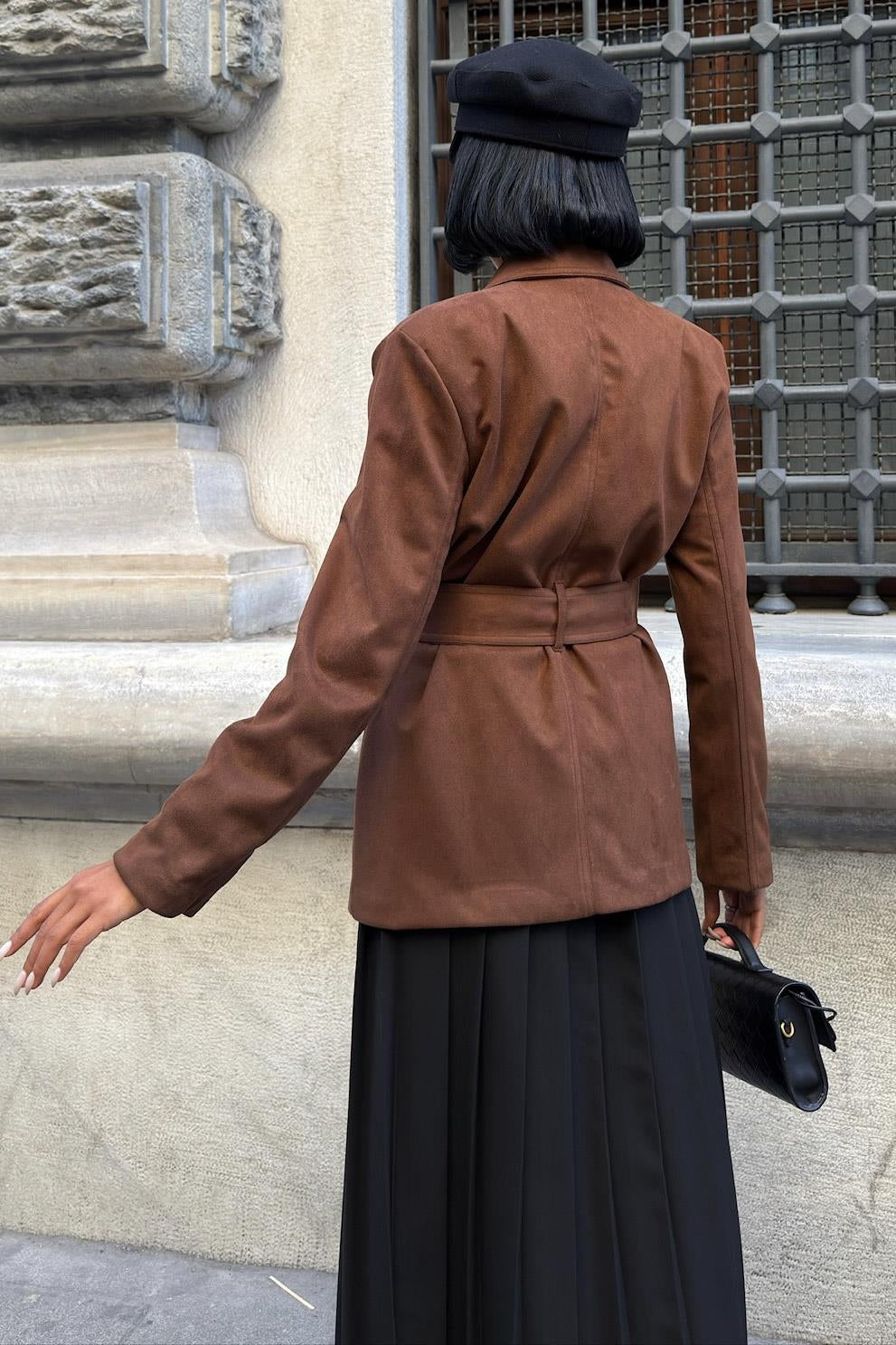 Soft Suede Belted Blazer Jacket – Timeless Chic Outerwear for Everyday Elegance
