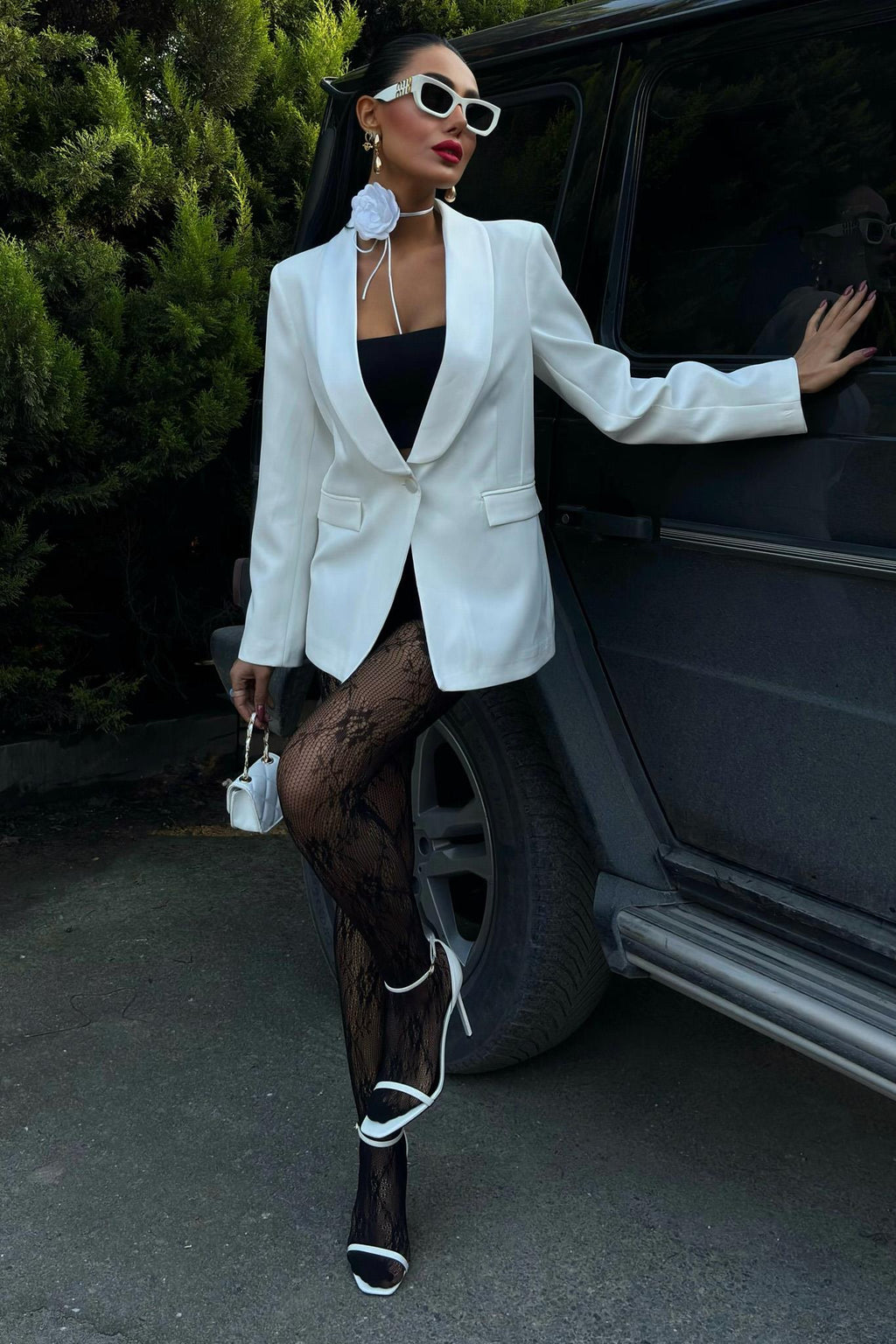 Satin Lapel Classic Blazer – Elegant White Evening Jacket for Women
